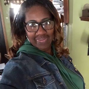 Meet your Posher, Tonya